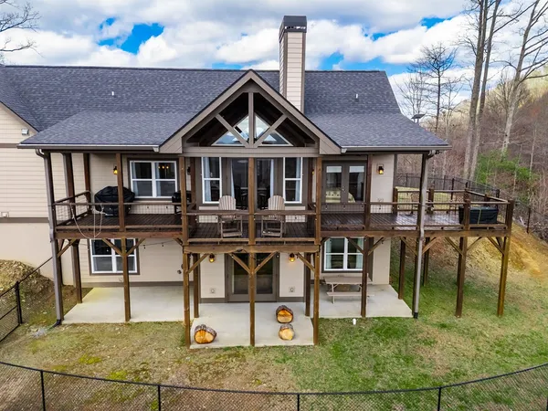 $859,900 | 57 Eagle Nest Trail, Murphy, NC 28906
