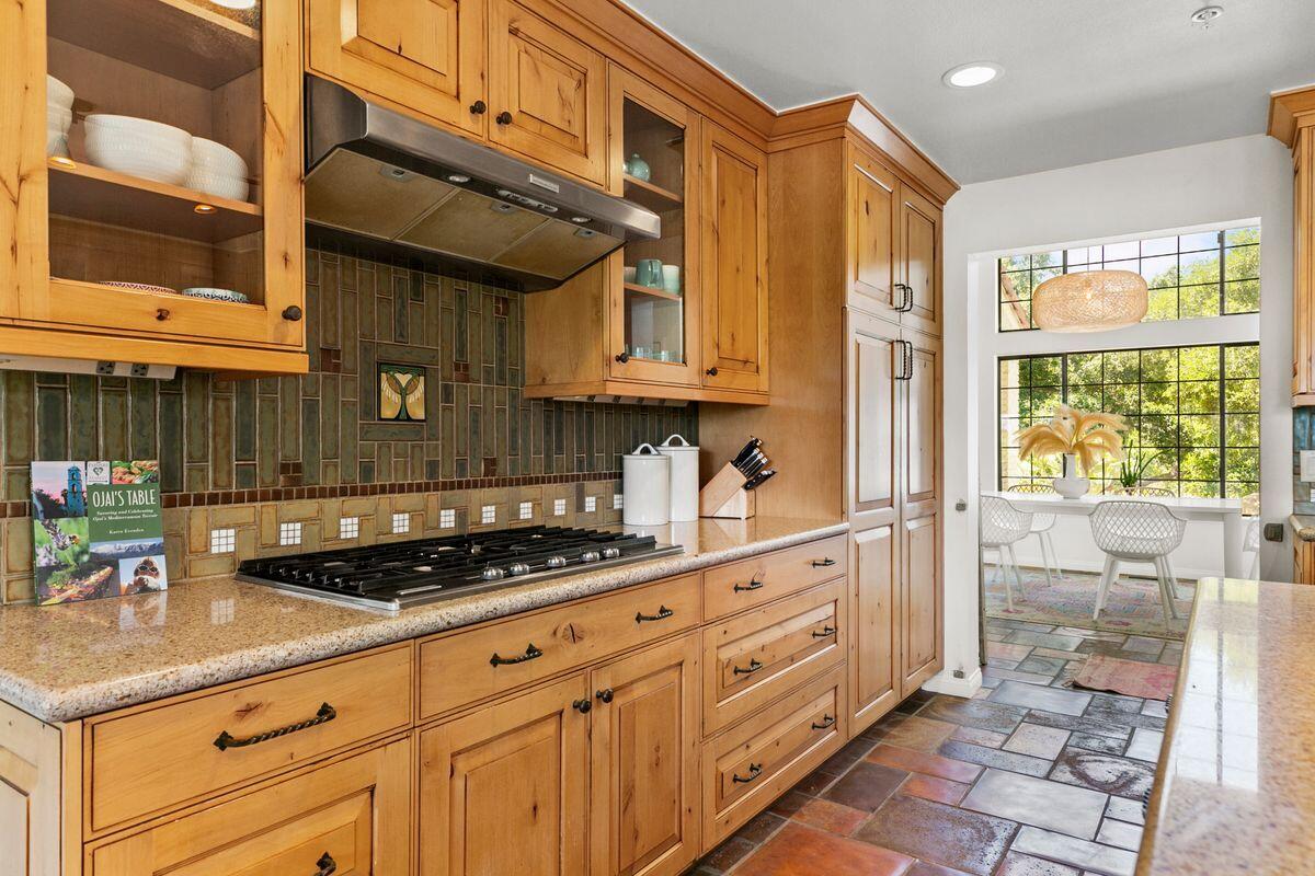 300 Running Ridge Trail Ojai, CA 93023 - Photo 14 of 50 photo_online_013