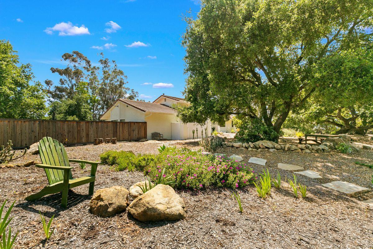 300 Running Ridge Trail Ojai, CA 93023 - Photo 30 of 50 photo_online_029