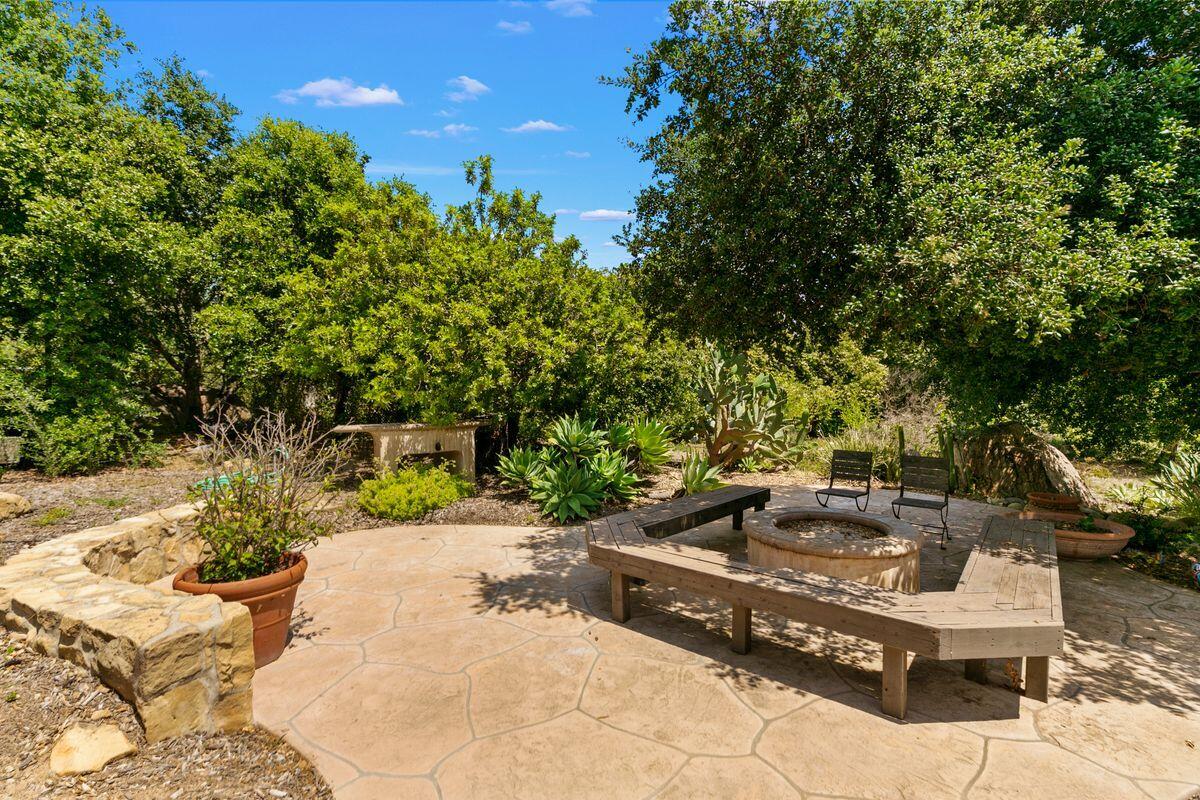 300 Running Ridge Trail Ojai, CA 93023 - Photo 47 of 50 photo_online_047