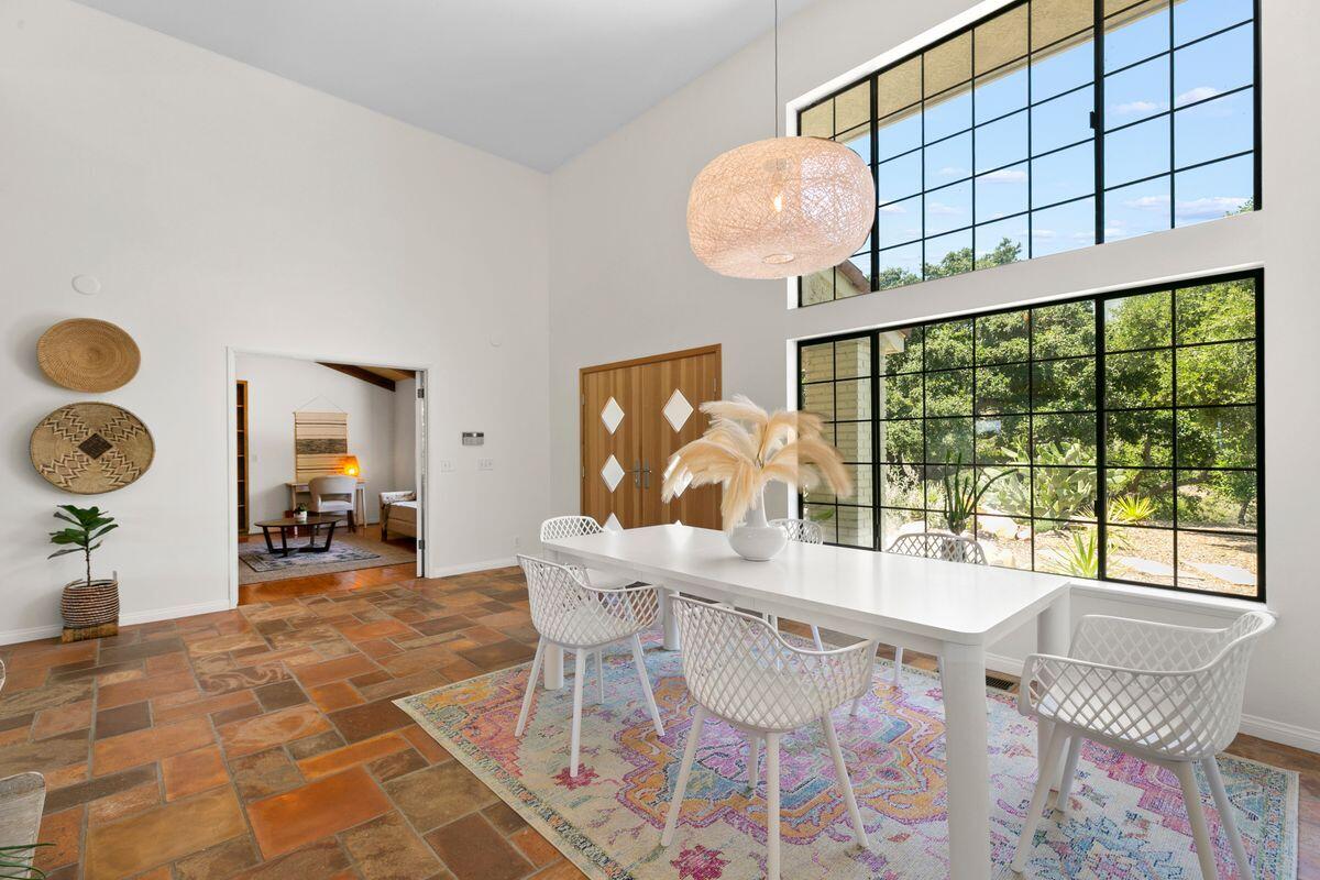 300 Running Ridge Trail Ojai, CA 93023 - Photo 5 of 50 photo_online_004