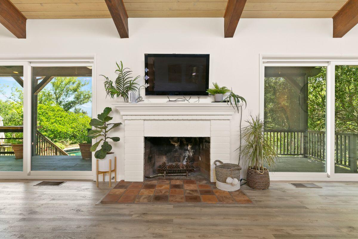 300 Running Ridge Trail Ojai, CA 93023 - Photo 10 of 50 photo_online_009