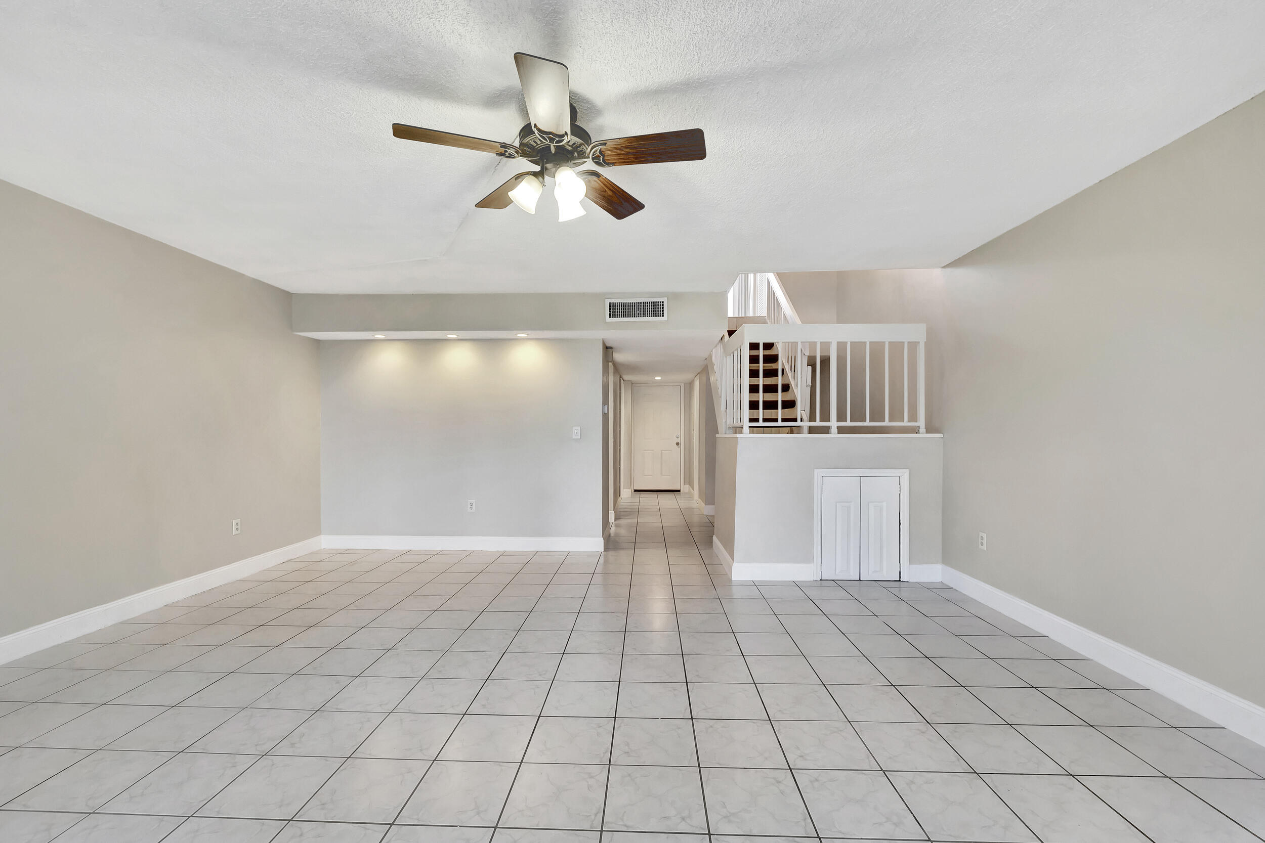 8401 West Sample Road, Unit 14 Coral Springs, FL 33065 - Photo 18 of 35 26_3w7a1557