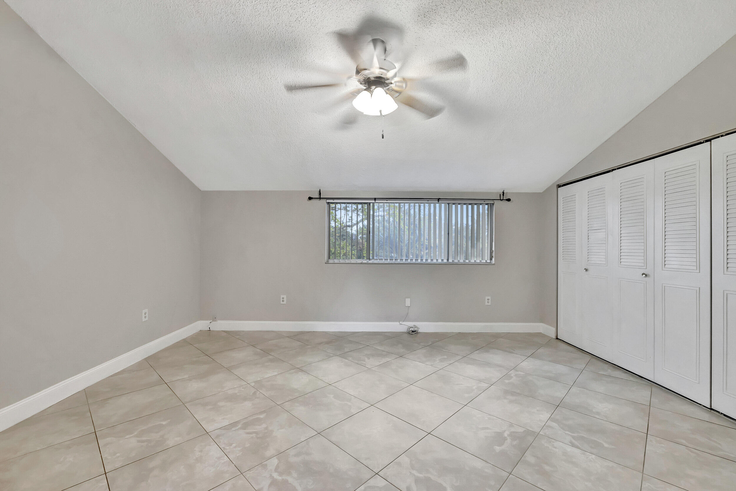 8401 West Sample Road, Unit 14 Coral Springs, FL 33065 - Photo 24 of 35 35_3w7a1602