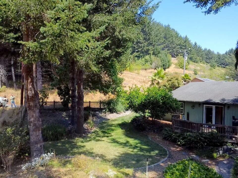 482 Spring Road Shelter Cove, CA 95589 - Photo 51 of 58 side yard to deck