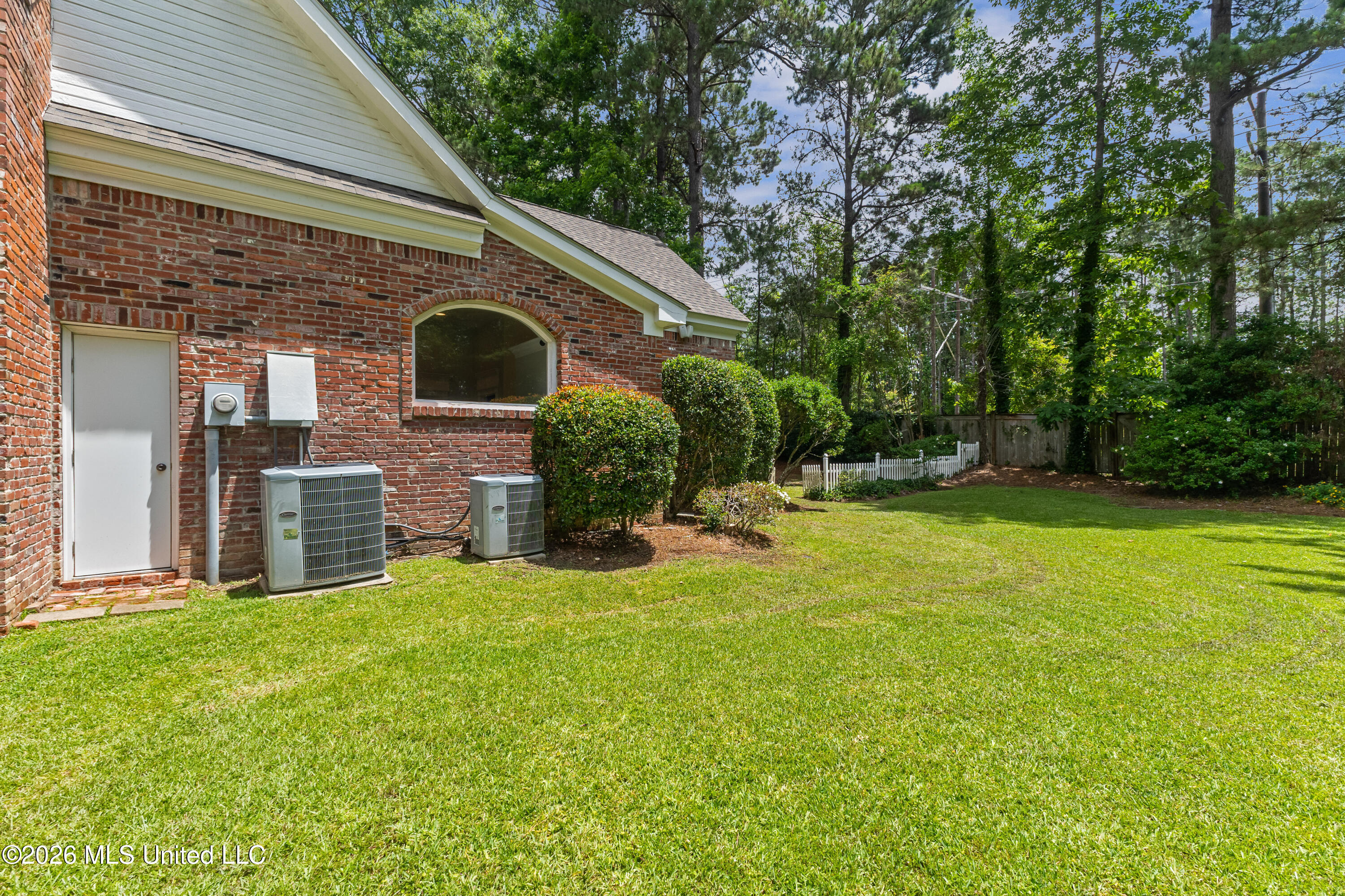 142 Tidewater Road Hattiesburg, MS 39402 - Photo 57 of 77 142_Tidewater_Road-61