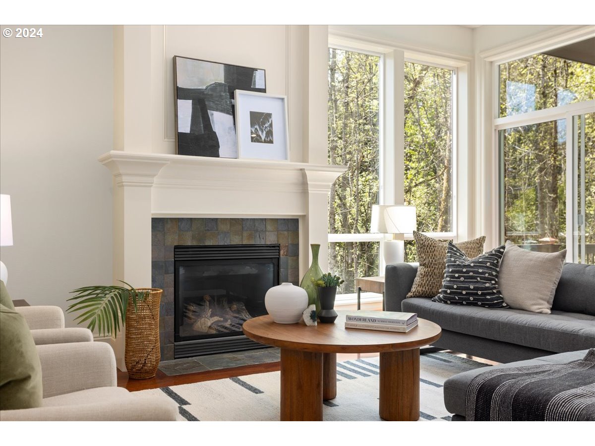 1427 Northwest Mayfield Road Portland, OR 97229 - Photo 5 of 39 Gallery Image 5