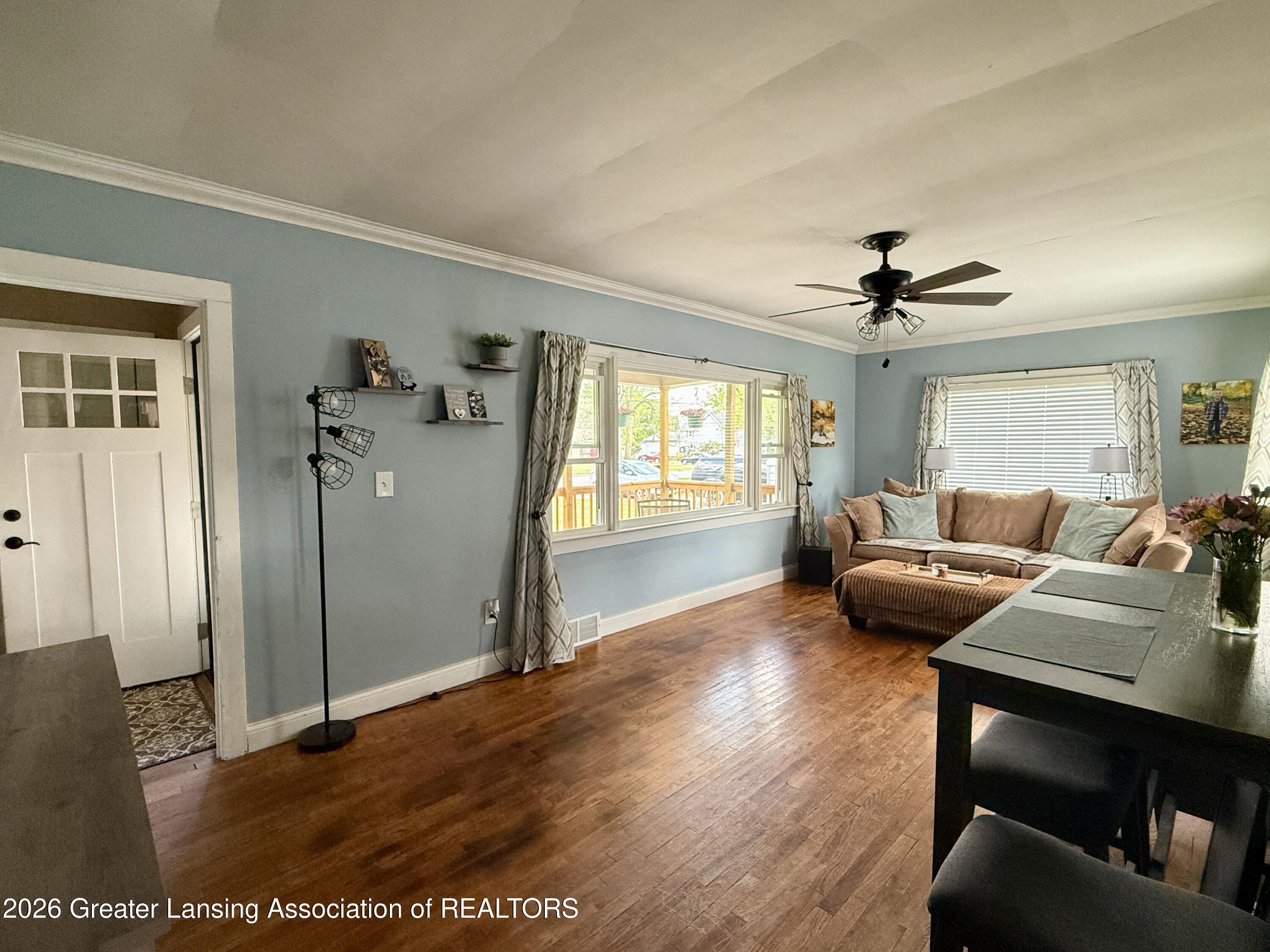 821 Clark Road Lansing, MI 48917 - Photo 6 of 20 IMG_1486
