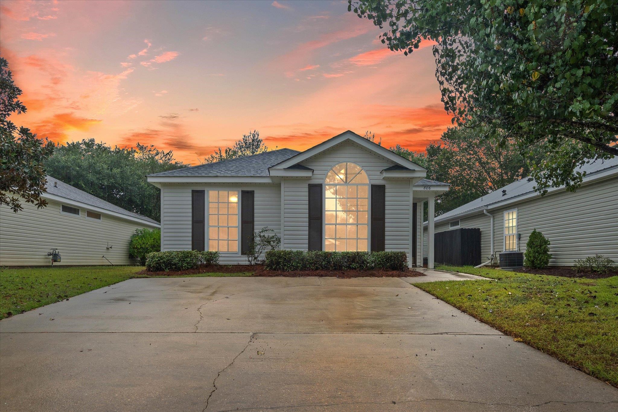 806 Crystal Wells Court South Fairhope, AL 36532 - Photo 1 of 22