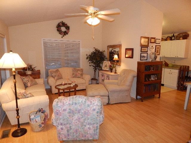 1850 Motlow Creek Road Campobello, SC 29322 - Photo 8 of 32