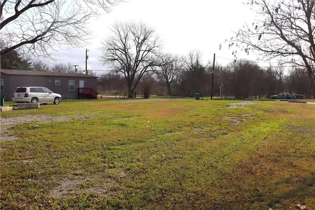 $90,000 | 310 West Burleson Avenue, Mart, TX 76664