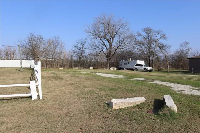 $90,000 | 310 West Burleson Avenue, Mart, TX 76664