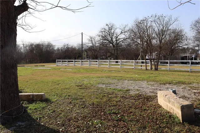 $90,000 | 310 West Burleson Avenue, Mart, TX 76664