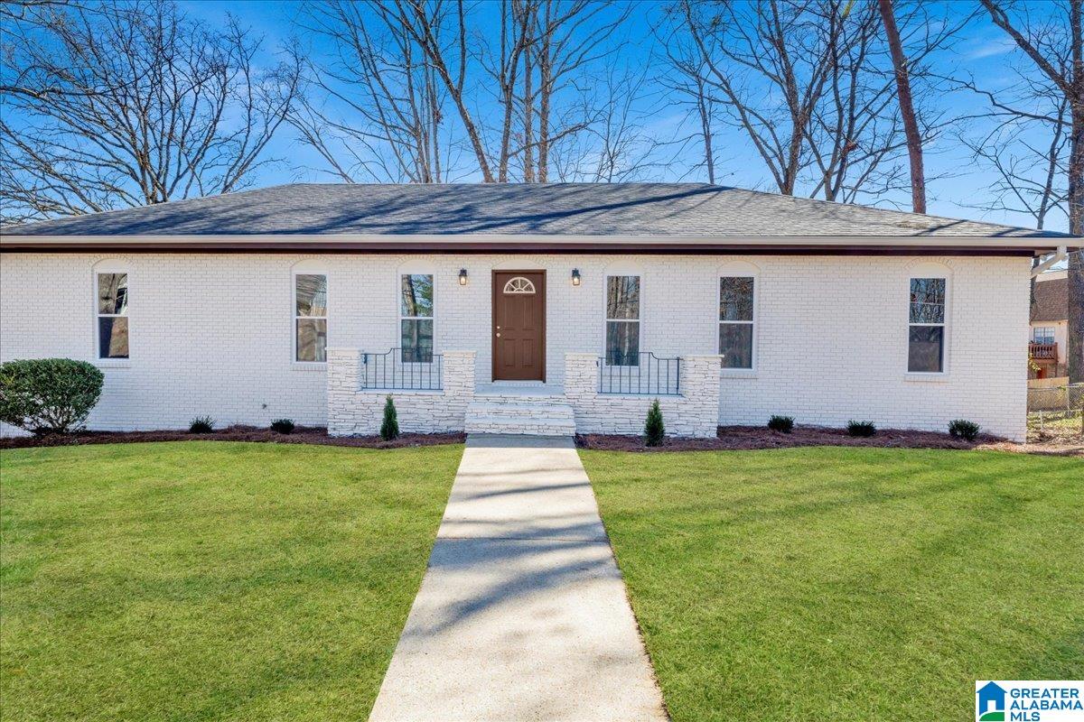 727 13th Court Pleasant Grove, AL 35127 - Photo 4 of 51