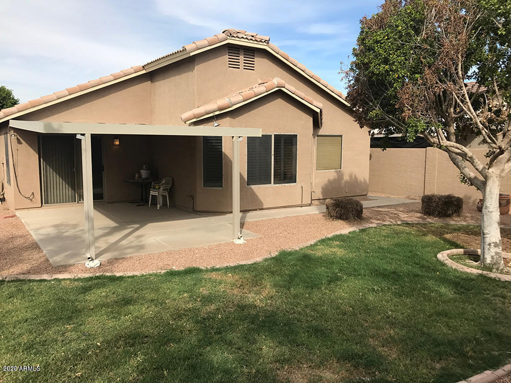 2605 East Beverly Road Phoenix, AZ 85042 - Photo 2 of 5 BEVERLY BACKYARD