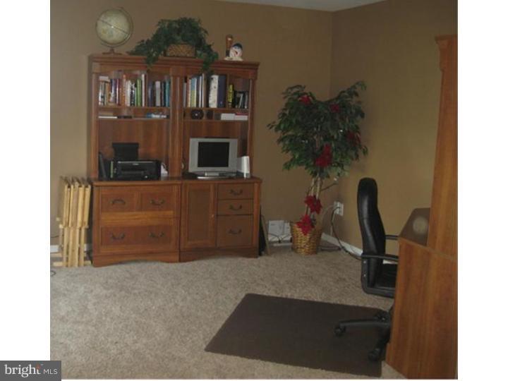 381 Johnson Road Sicklerville, NJ 08081 - Photo 8 of 25 Office / Study