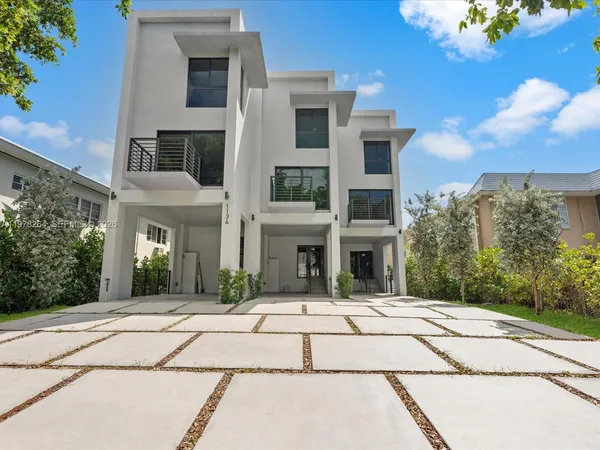 $6,500 | 1134 7th Street, Unit 1, Miami Beach, FL 33141