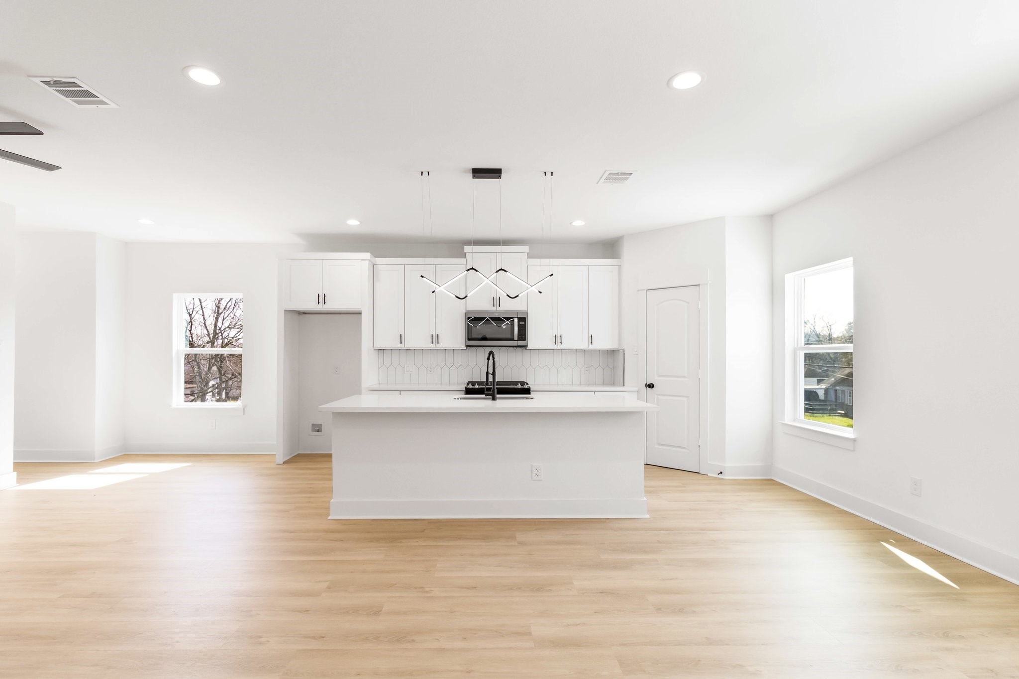 4114 Castor Street, Unit A Houston, TX 77022 - Photo 1 of 25