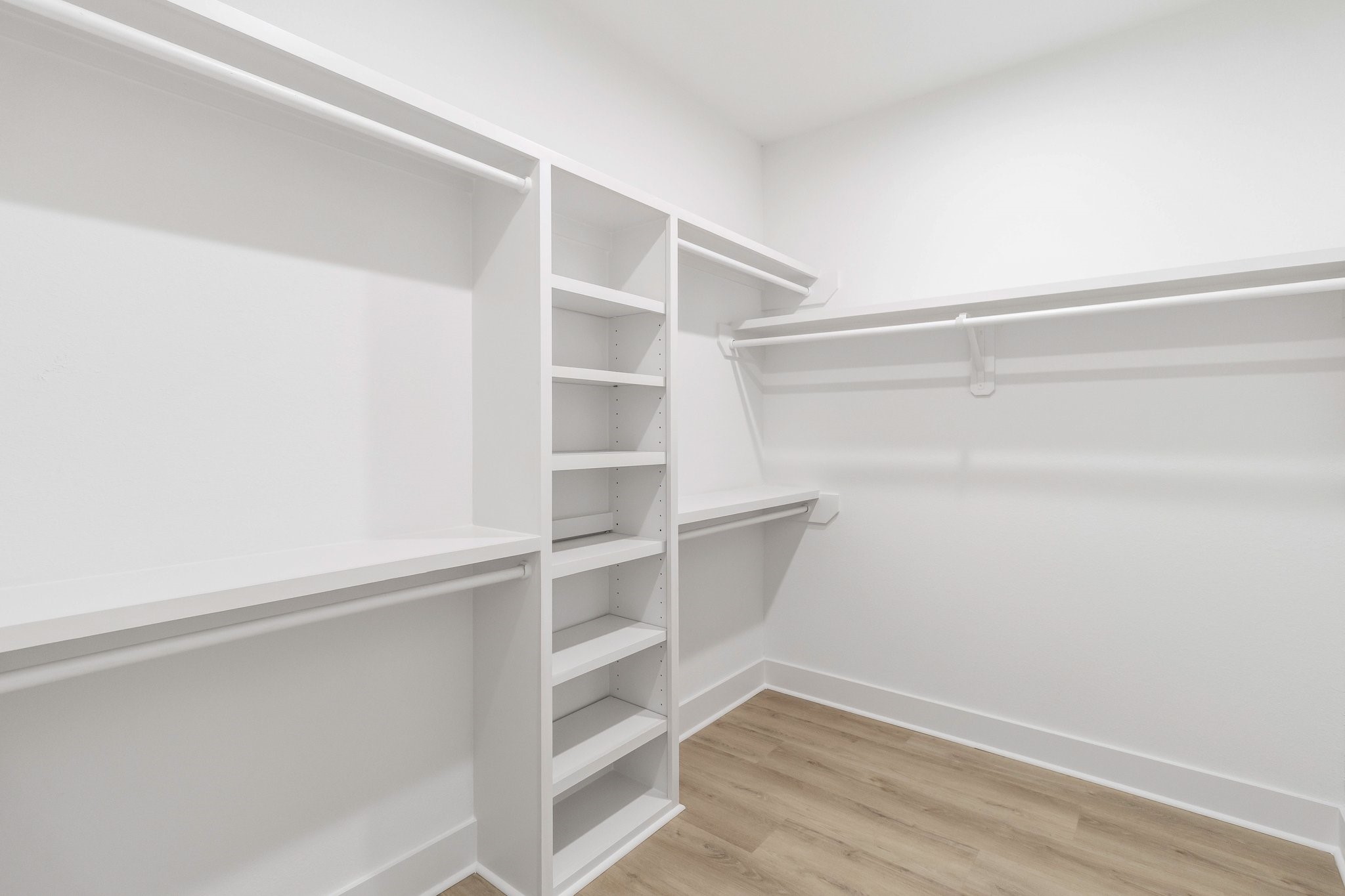 4114 Castor Street, Unit A Houston, TX 77022 - Photo 12 of 25