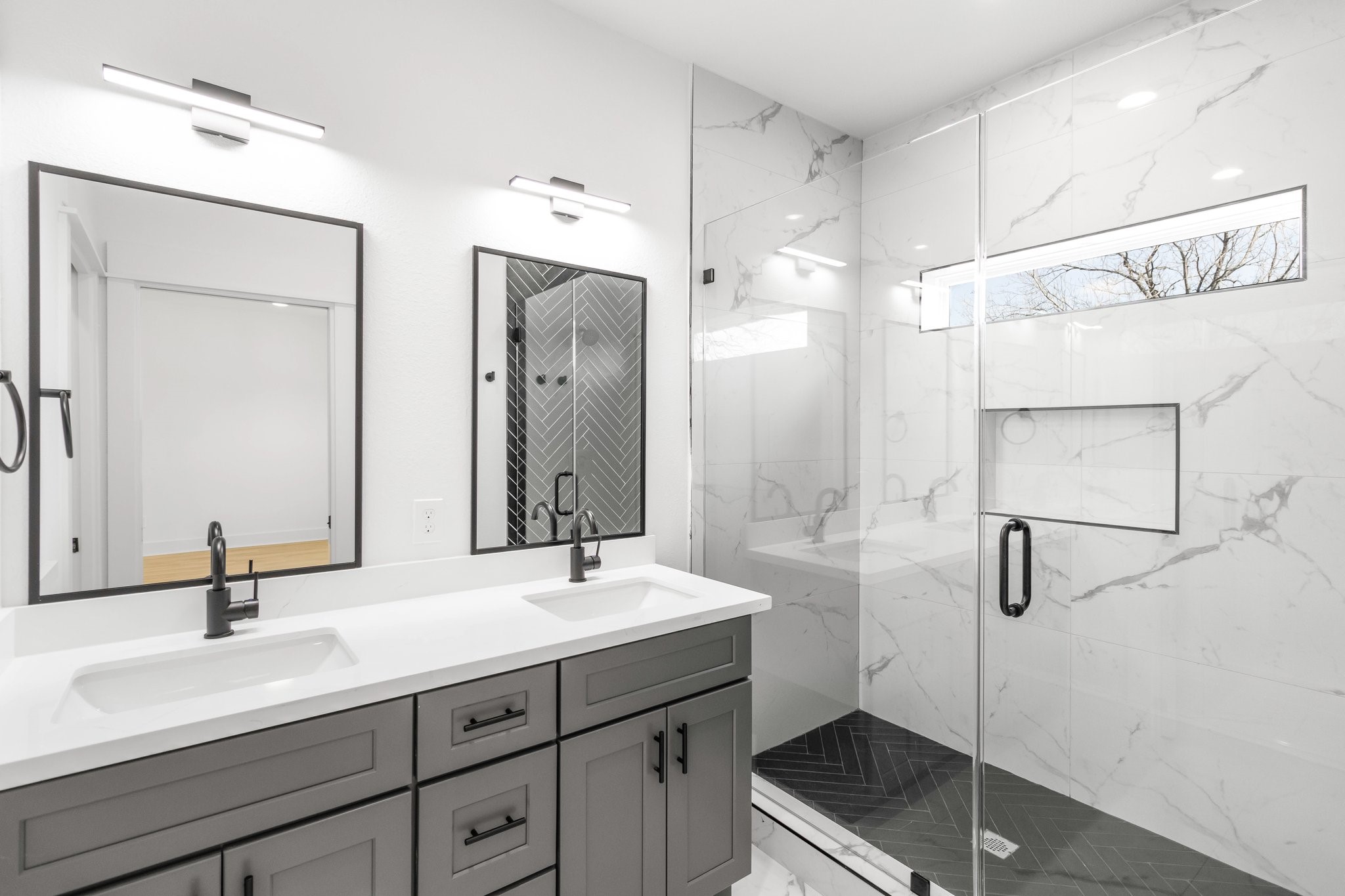 4114 Castor Street, Unit A Houston, TX 77022 - Photo 13 of 25