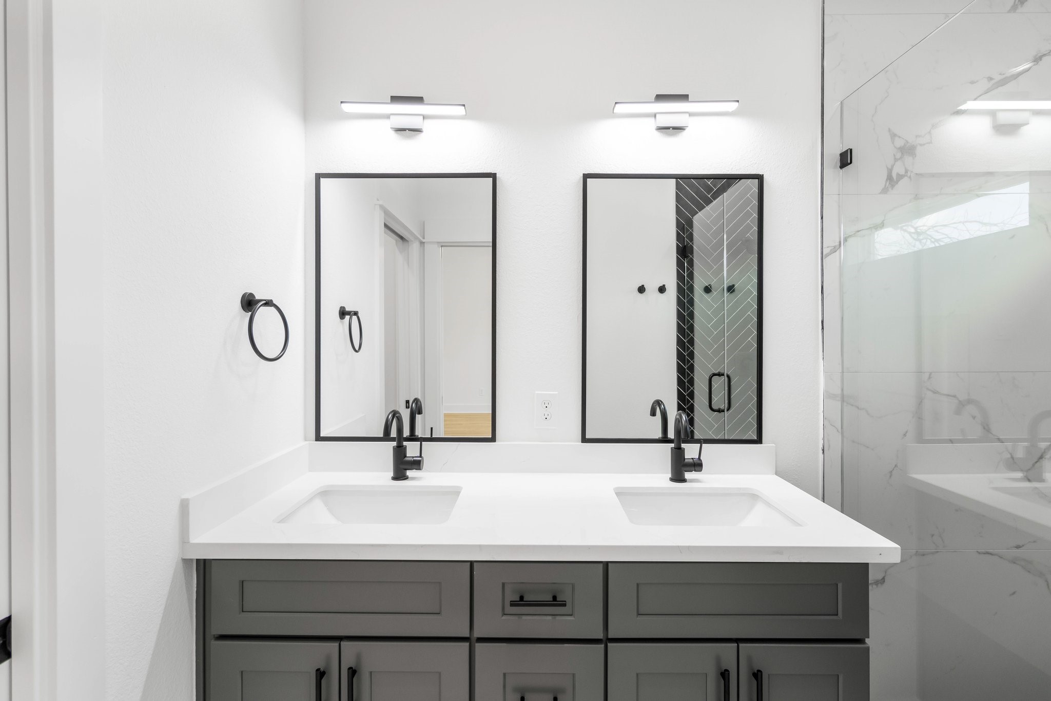 4114 Castor Street, Unit A Houston, TX 77022 - Photo 15 of 25