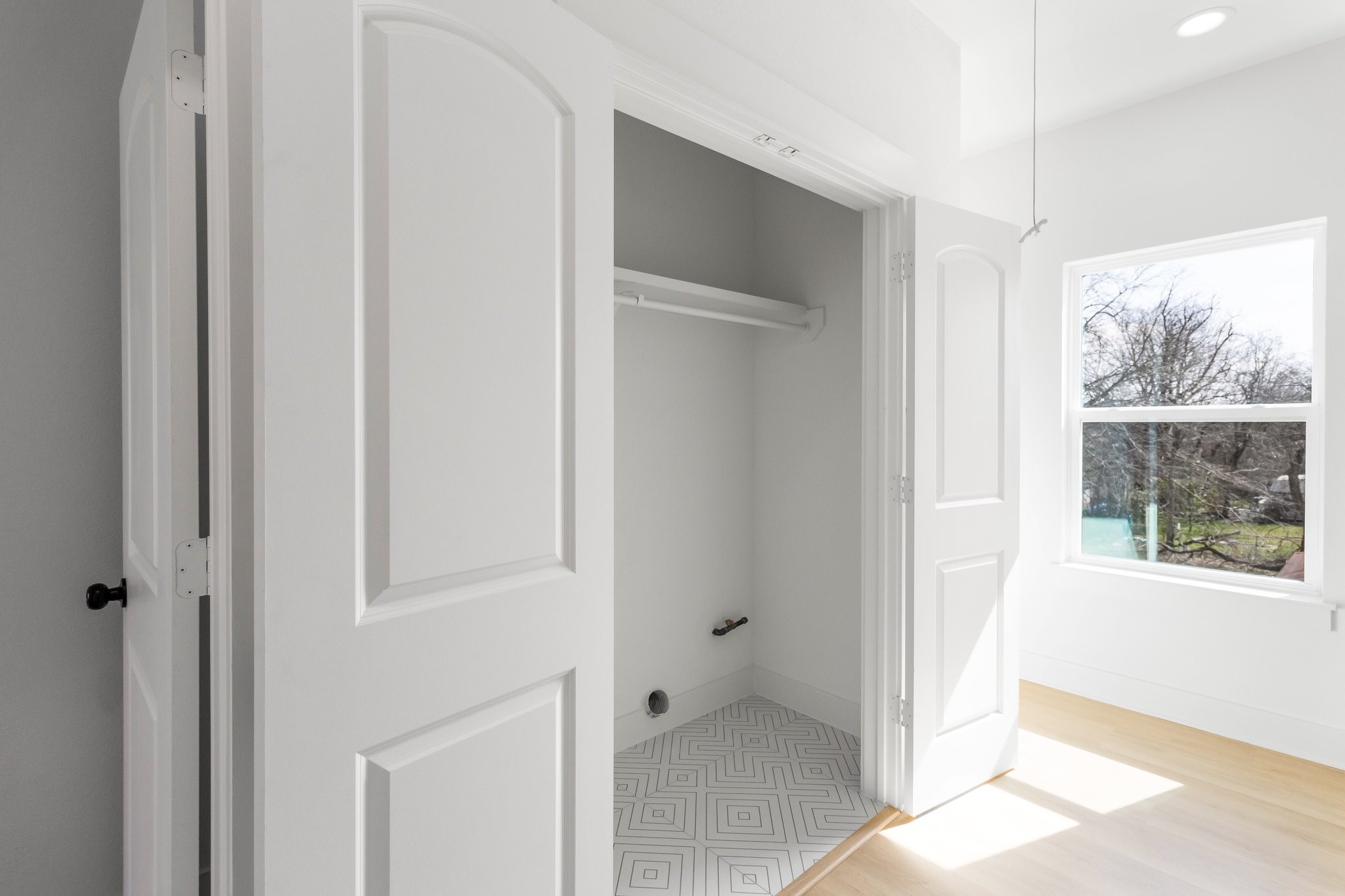 4114 Castor Street, Unit A Houston, TX 77022 - Photo 18 of 25