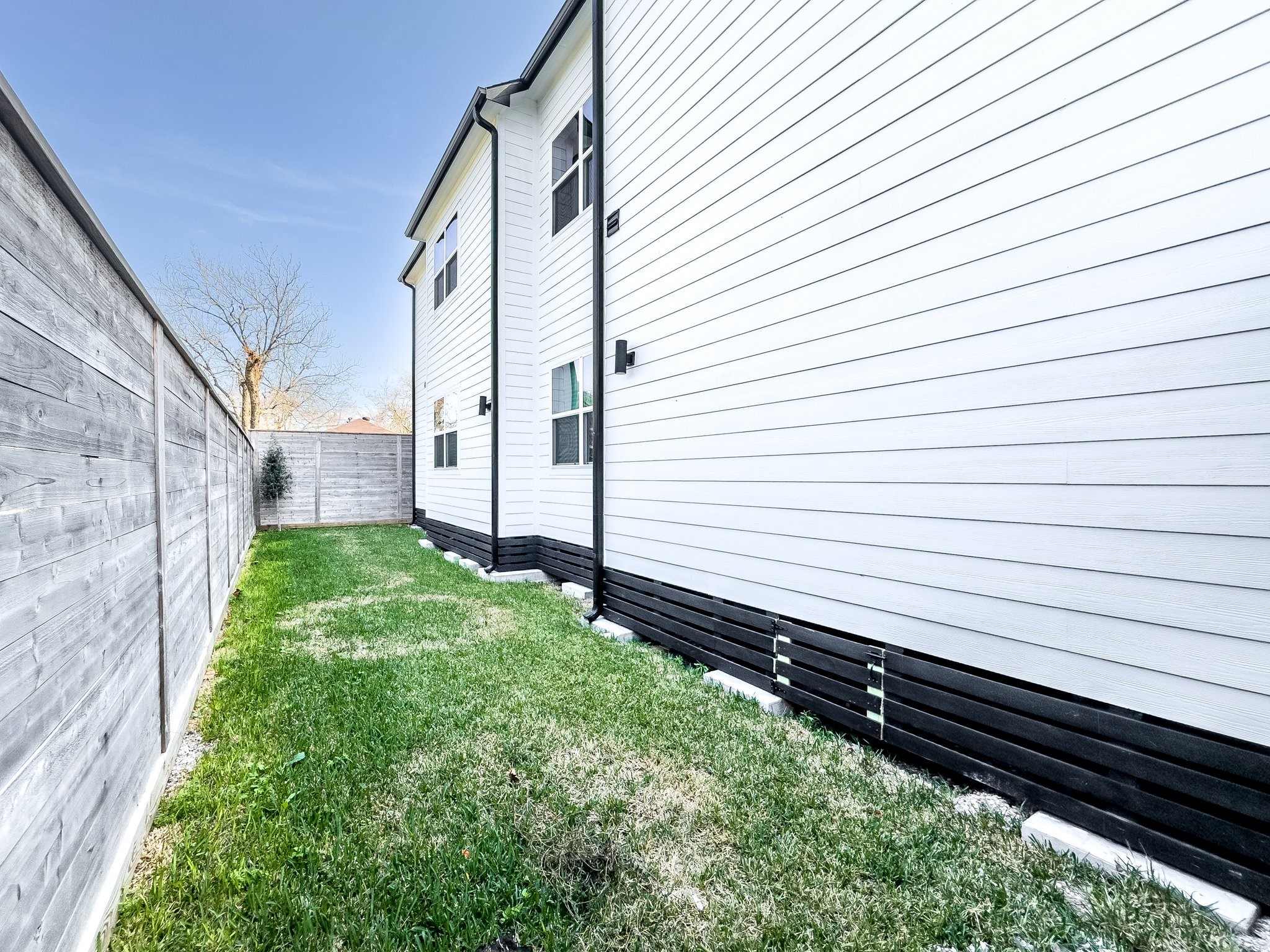 4114 Castor Street, Unit A Houston, TX 77022 - Photo 23 of 25