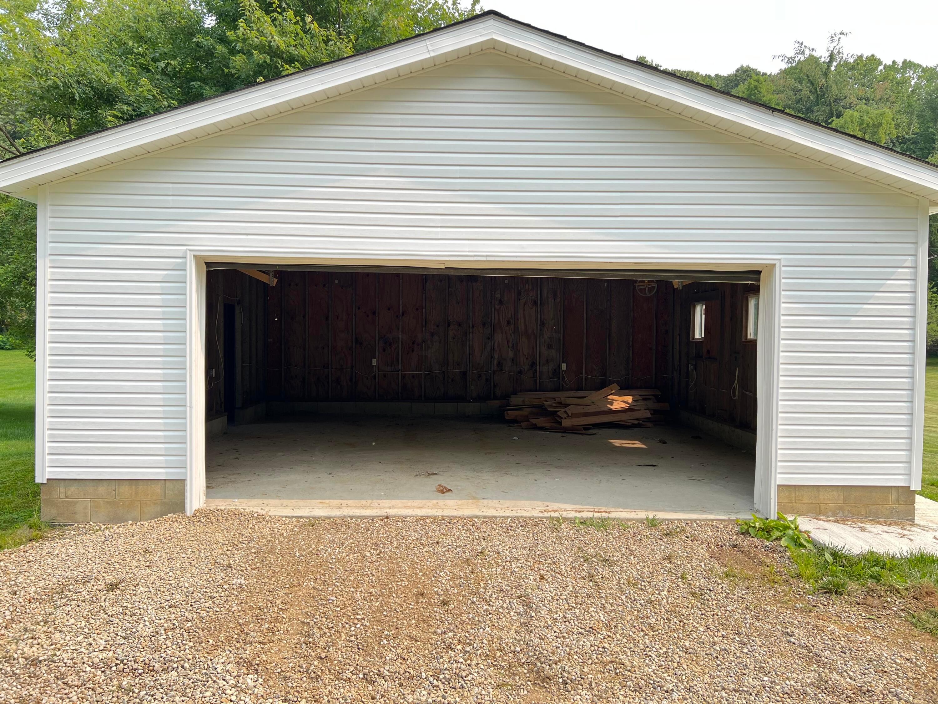 7573 Crooks Road Southwest Lancaster, OH 43130 - Photo 2 of 5 IMG_5454