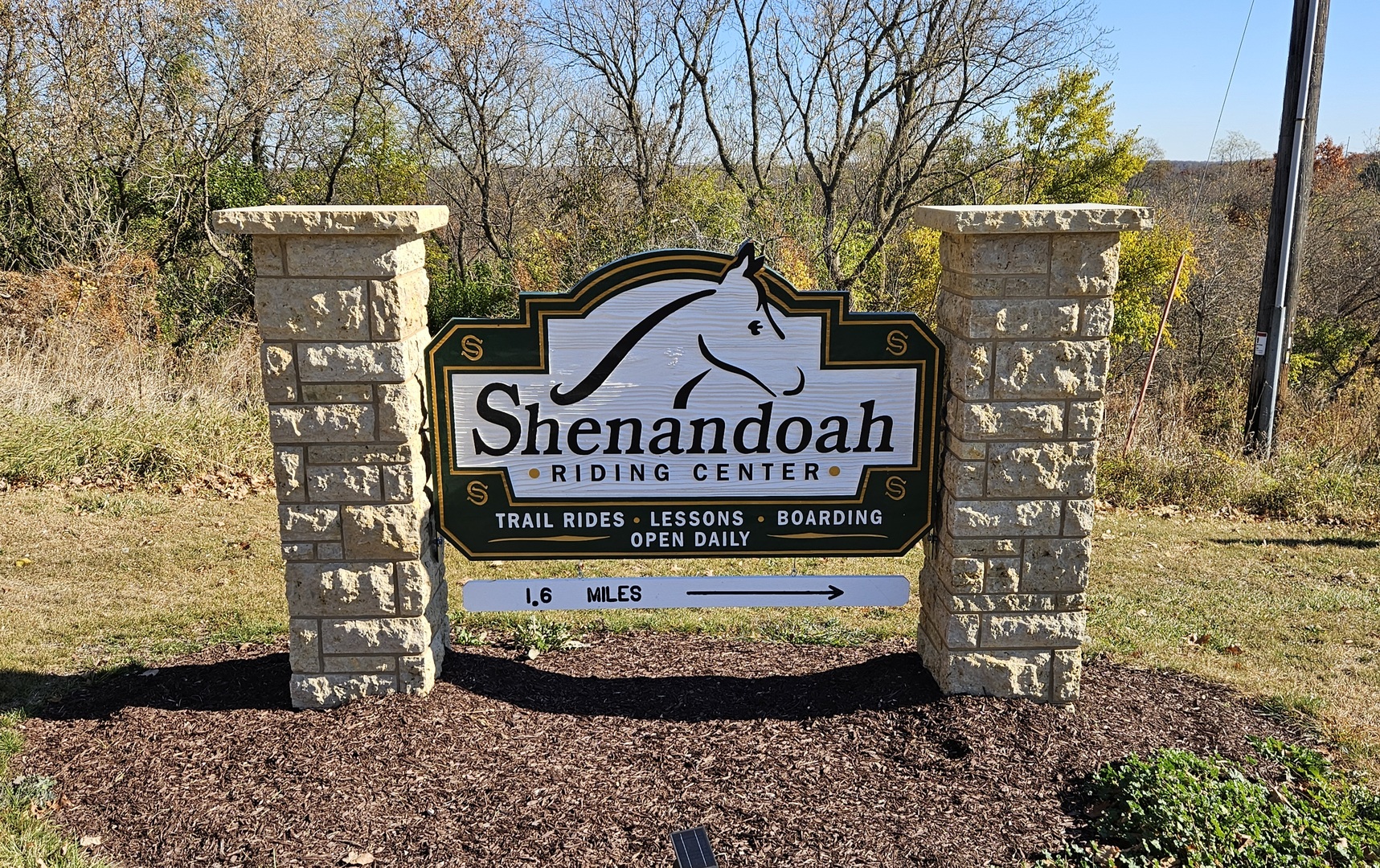 104 West Guilford Road Galena, IL 61036 - Photo 11 of 21 a view of a door with a bench