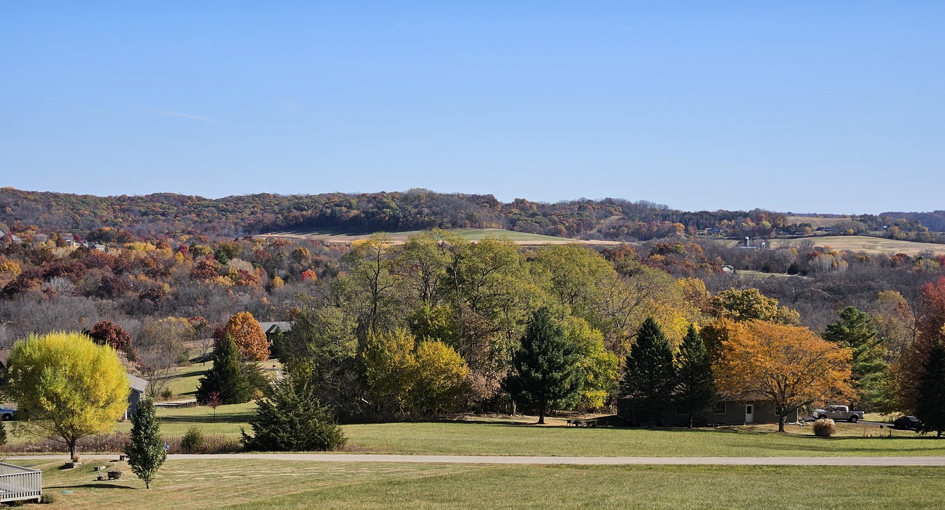 104 West Guilford Road Galena, IL 61036 - Photo 19 of 21 a view of a city
