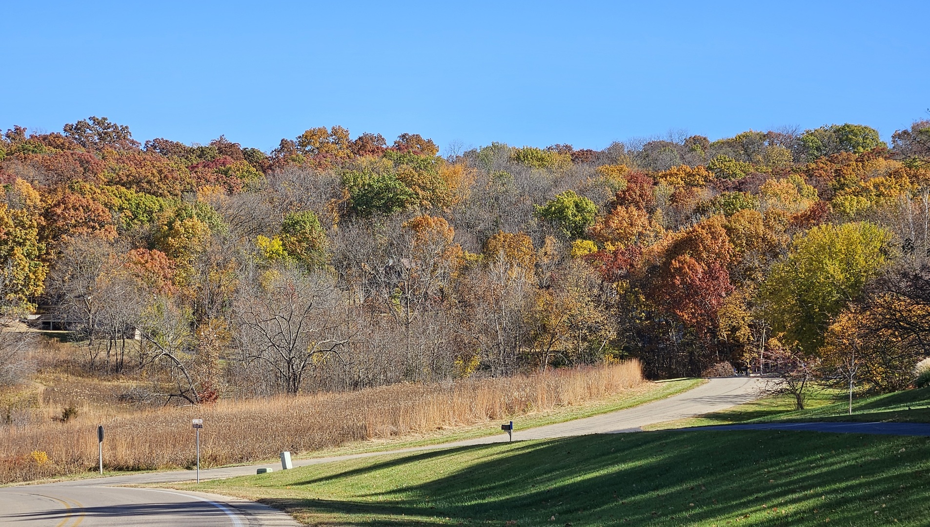 104 West Guilford Road Galena, IL 61036 - Photo 20 of 21 an aerial view of a house with a yard