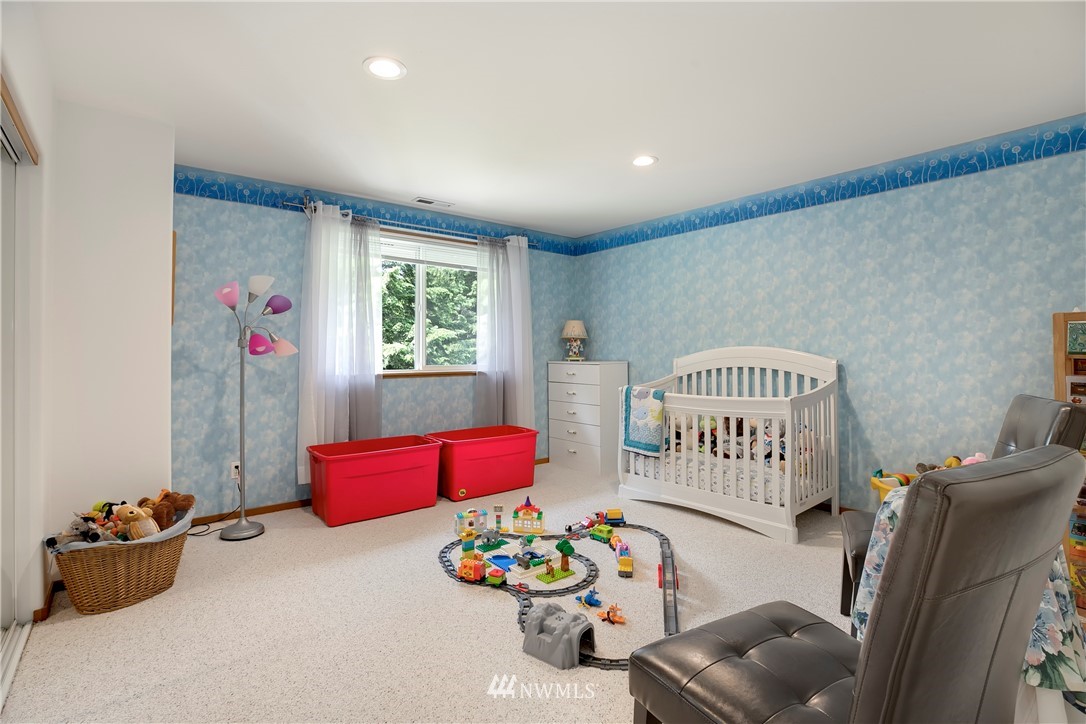 7010 Fairview Road Southwest Olympia, WA 98512 - Photo 21 of 34 Gallery Image 21