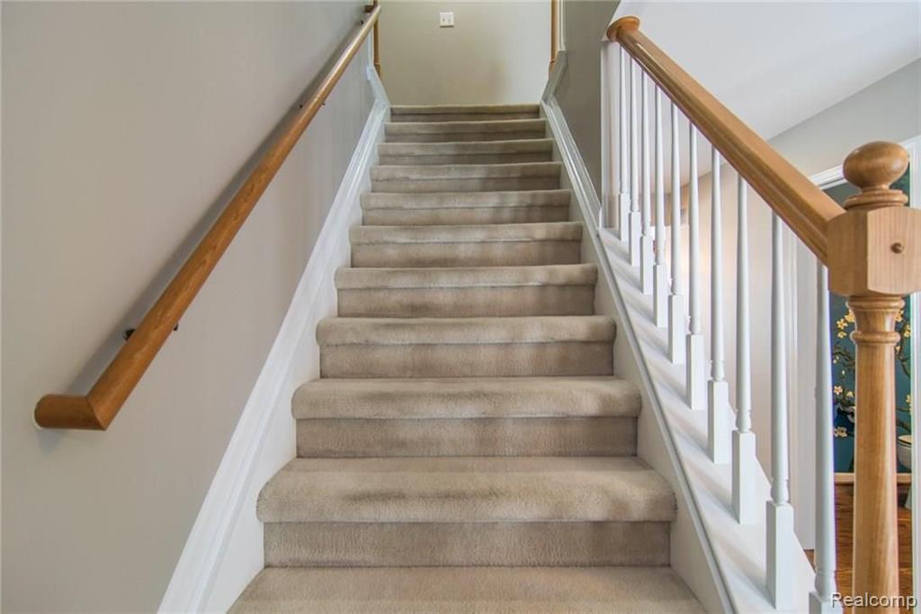 3149 Courtfield Drive Rochester Hills, MI 48309 - Photo 22 of 58