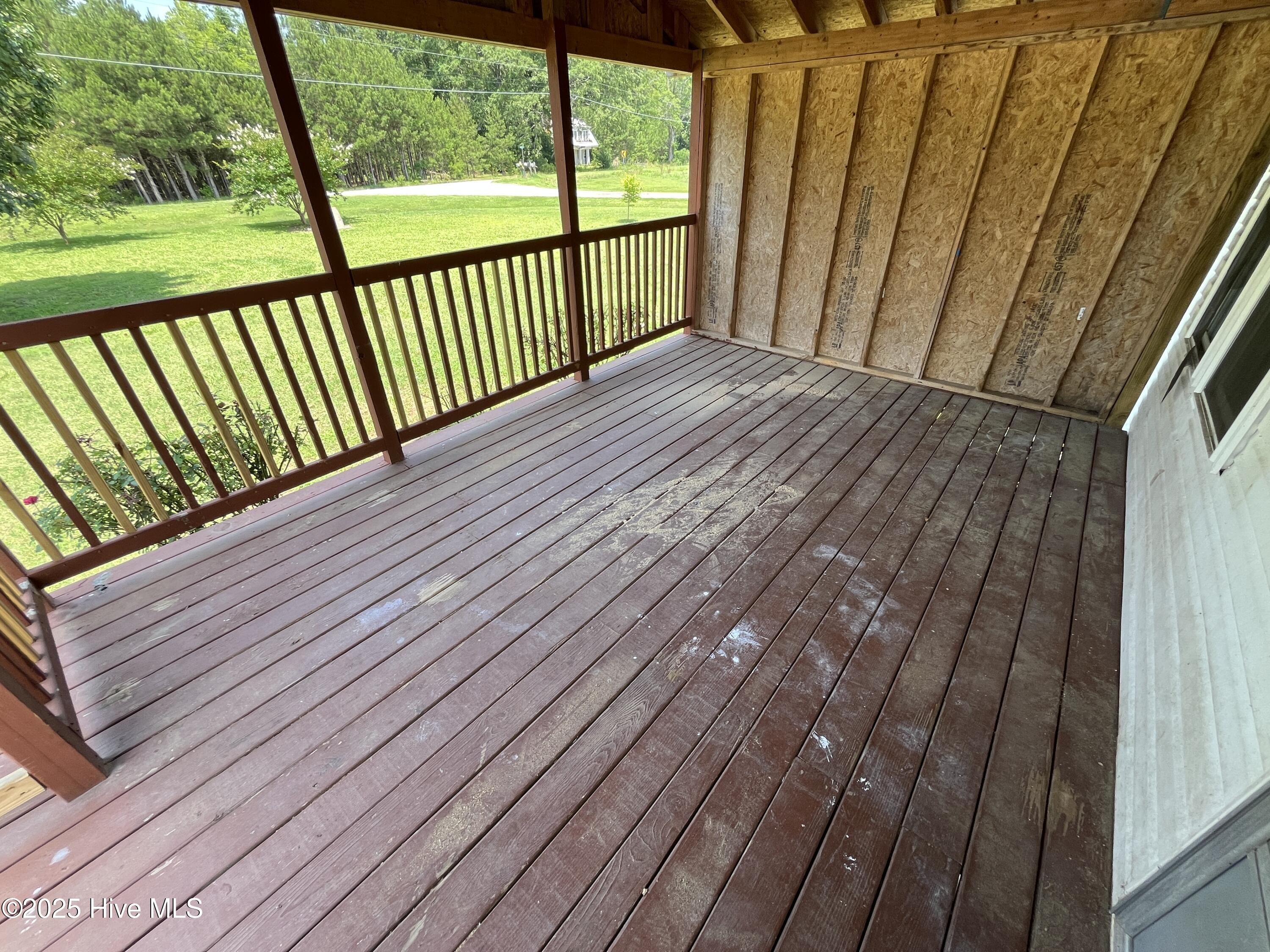 5272 Old Stantonsburg Road Wilson, NC 27893 - Photo 18 of 26 Front Porch-5272 Old Stantonsburg Rd