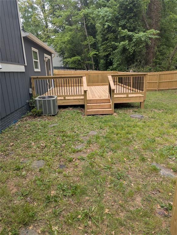 957 Hemingway Road Stone Mountain, GA 30088 - Photo 15 of 18