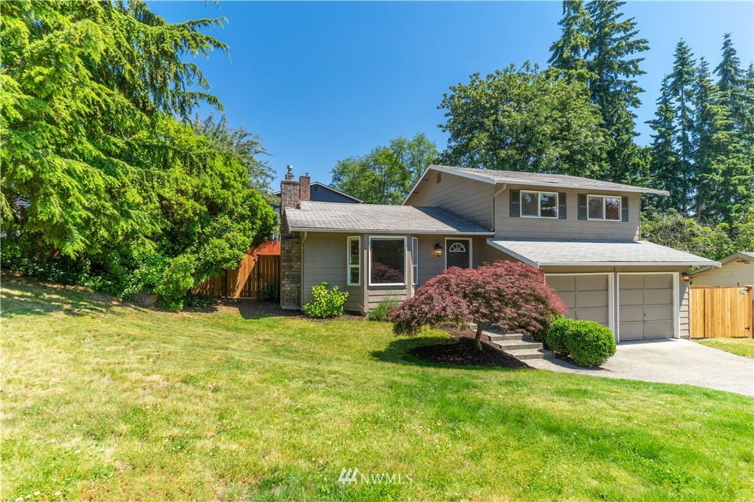 21607 6th Avenue West Bothell, WA 98021 - Photo 2 of 14