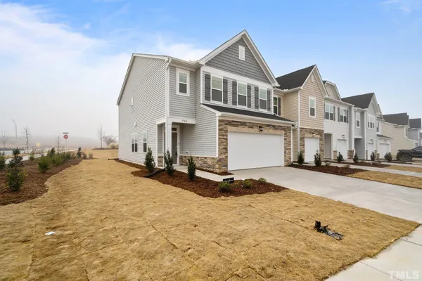$2,195 | 5060 Tura Street, Raleigh, NC 27610