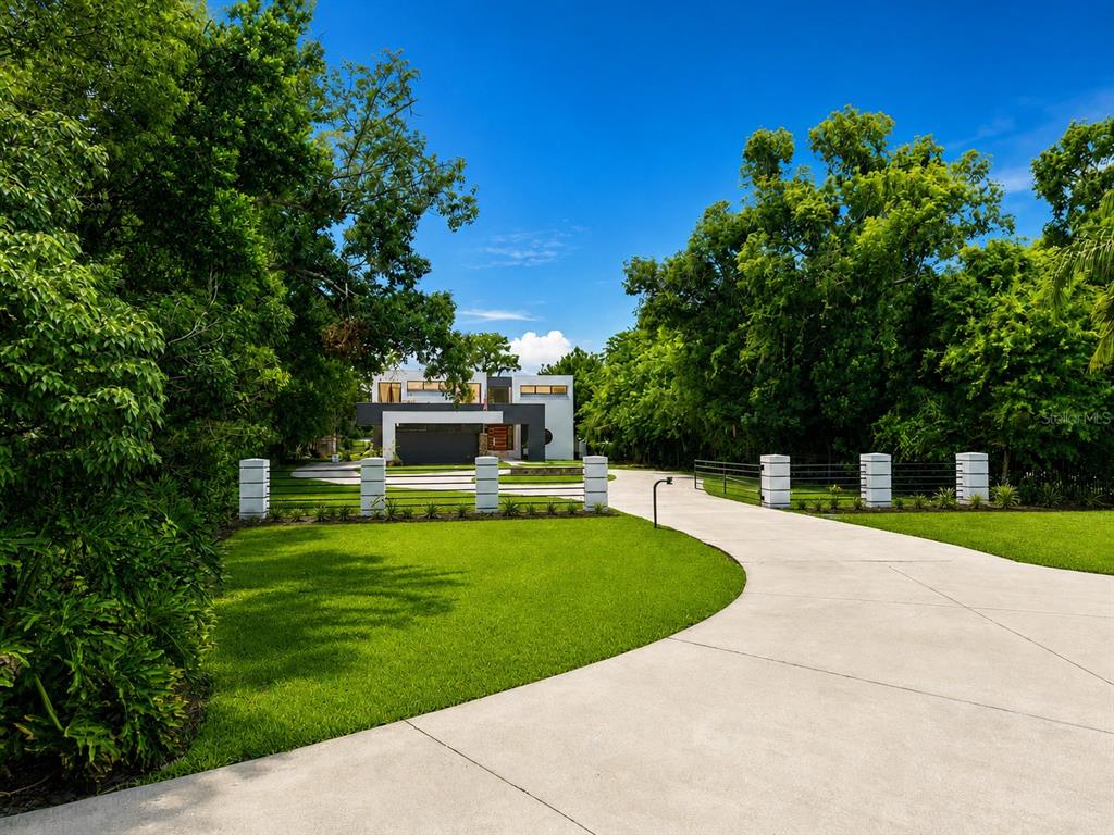 3330 Ehrlich Road Tampa, FL 33618 - Photo 6 of 84
