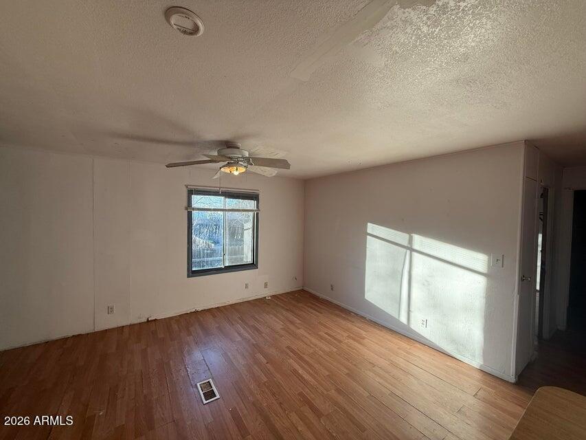 1008 West Saddle Lane Payson, AZ 85541 - Photo 11 of 45 Living room pic 2