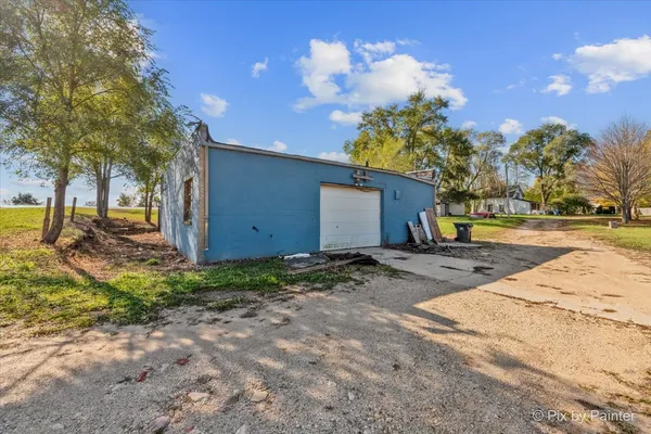 $450,000 | 9130 Highway 20, Garden Prairie, IL 61038