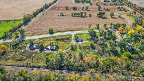 $450,000 | 9130 Highway 20, Garden Prairie, IL 61038