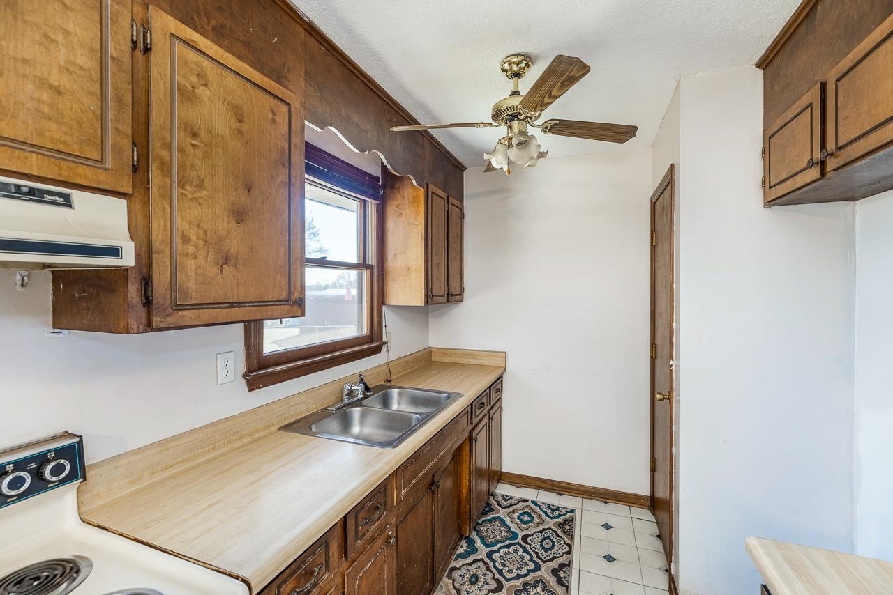 240 Wingo Road Wellford, SC 29385 - Photo 11 of 28 Gallery Image 11