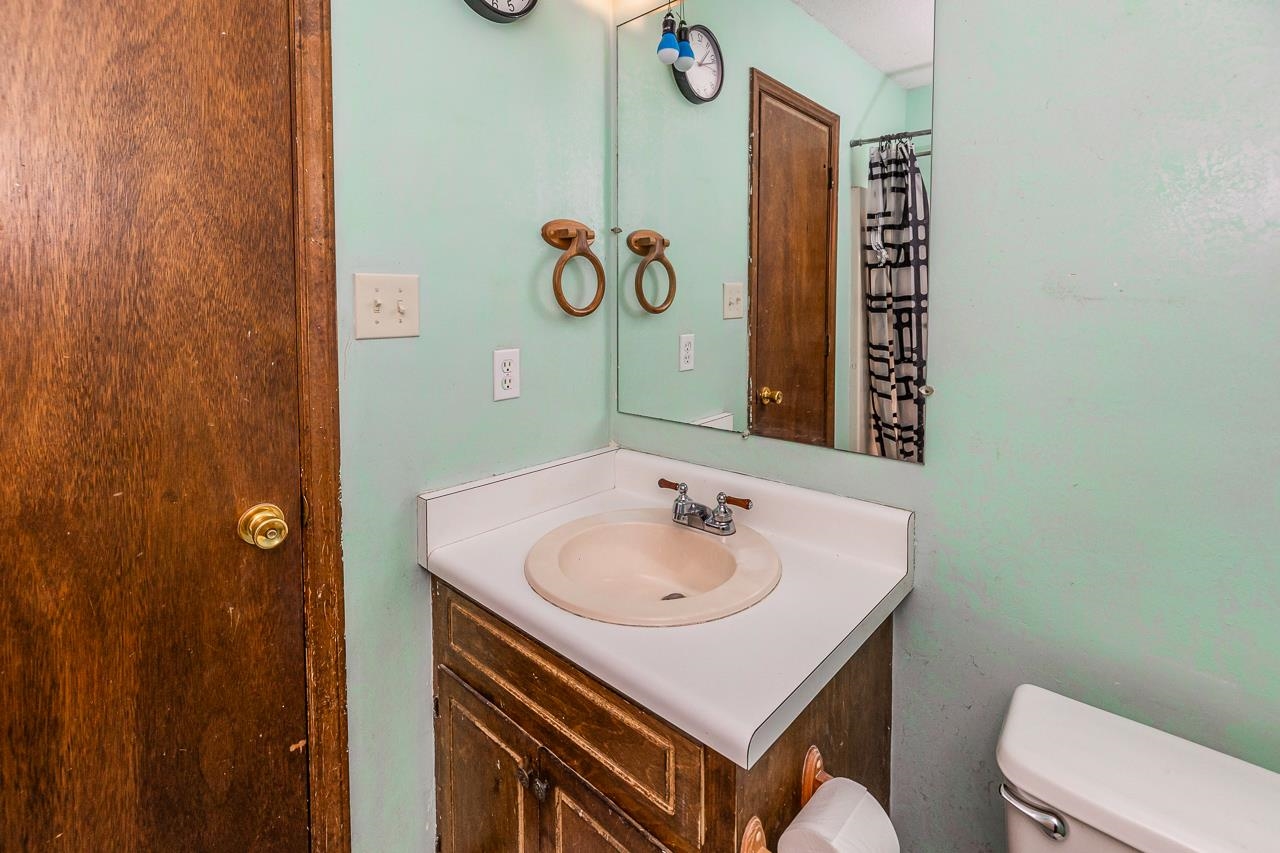 240 Wingo Road Wellford, SC 29385 - Photo 14 of 28 Gallery Image 14