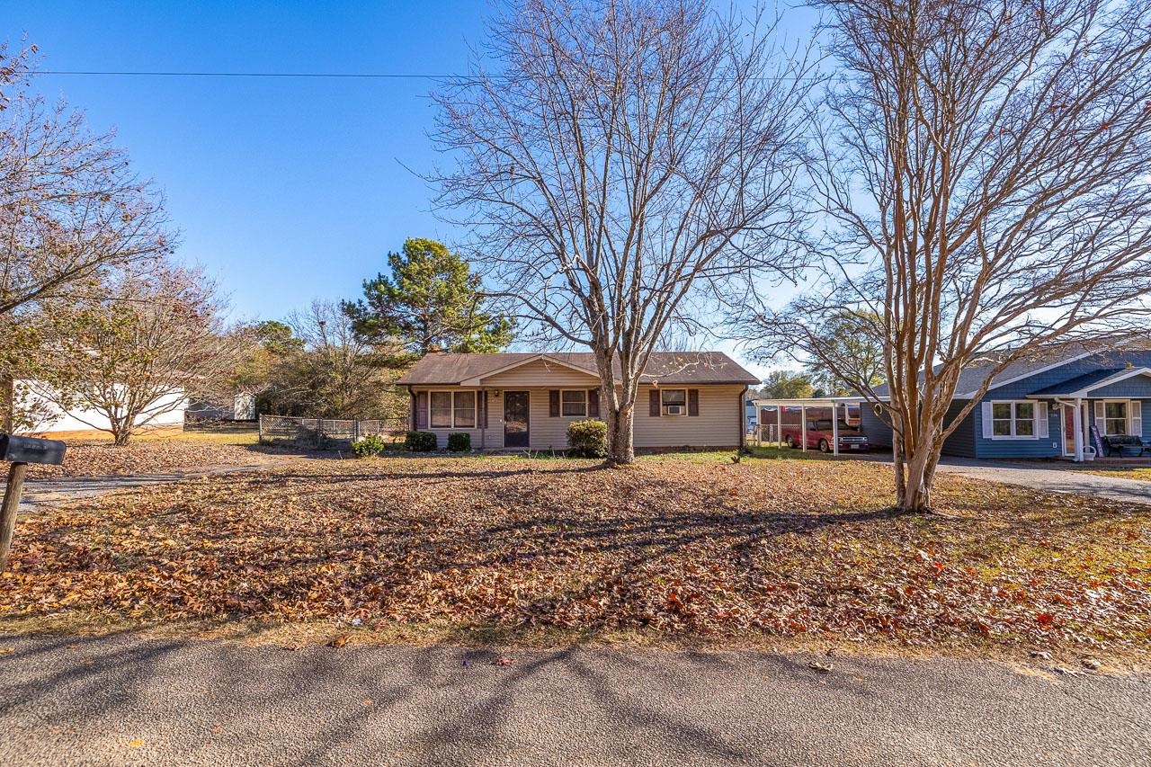 240 Wingo Road Wellford, SC 29385 - Photo 2 of 28 Gallery Image 2