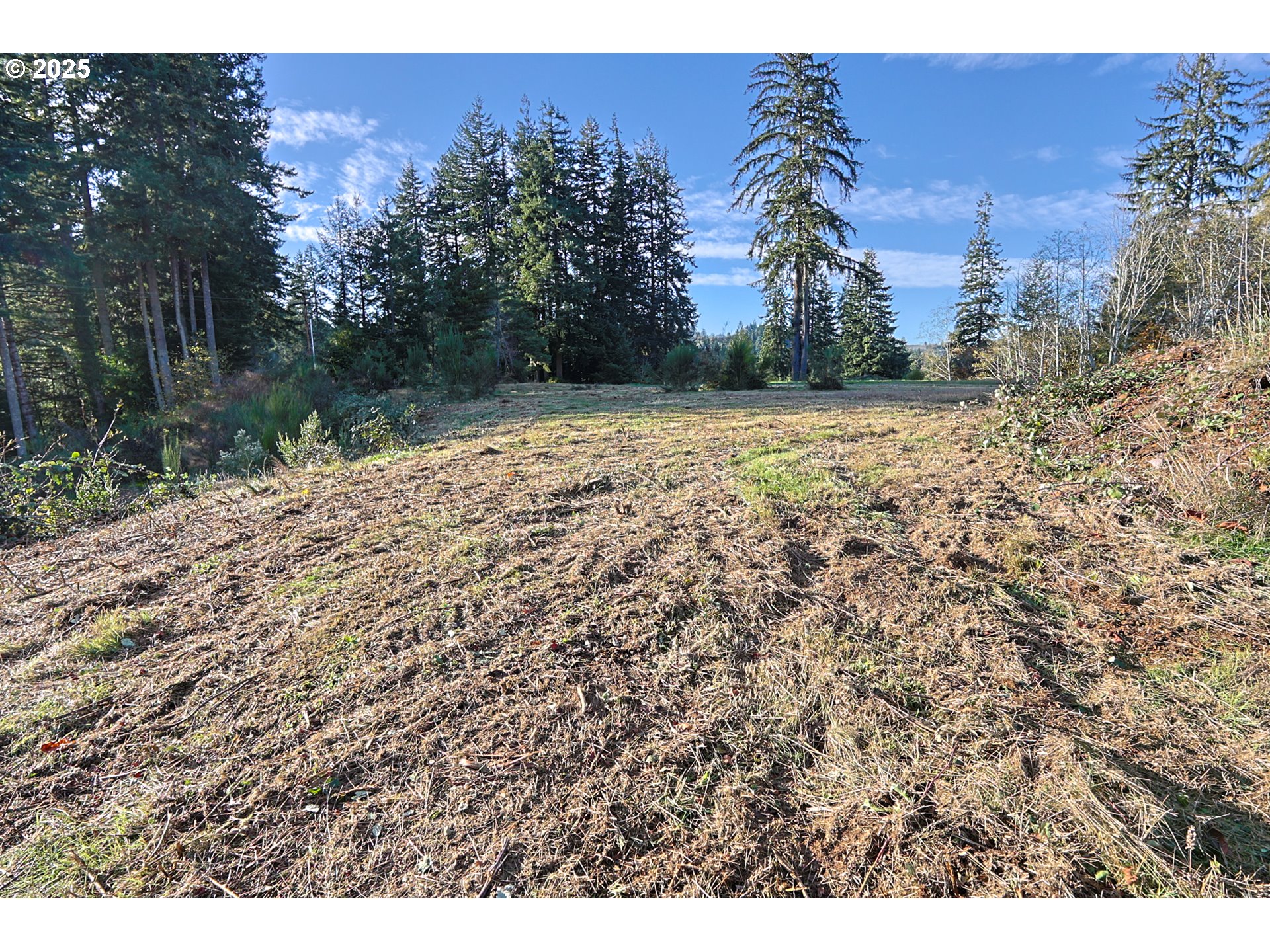 15 Bartleson Road, Unit 1417 Coos Bay, OR 97420 - Photo 2 of 13