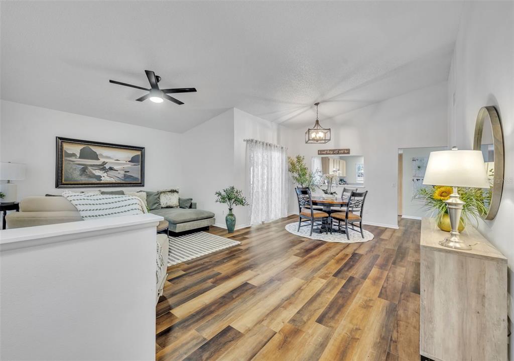 1436 Auburn Green Loop Winter Park, FL 32792 - Photo 3 of 17