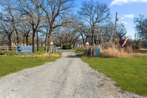 $1,090,000 | 114 Private Road 2387, Alvord, TX 76225