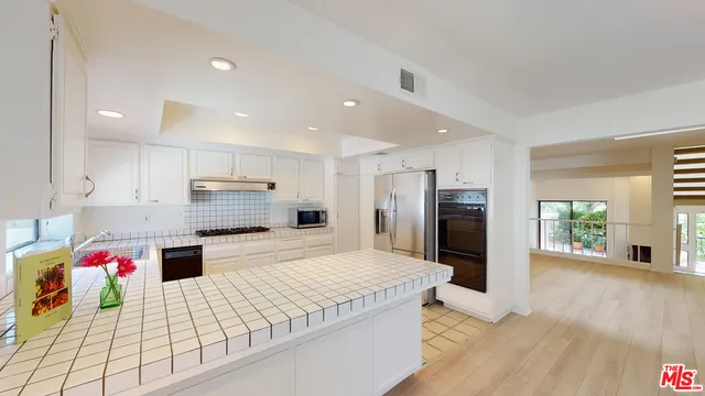 $4,950 | 1470 Palisades Drive, Pacific Palisades, CA 90272