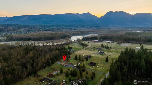 $950,000 | 36121 160th Street Southeast, Sultan, WA 98294