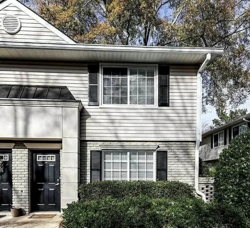 $2,000 | 6940 Roswell Road, Unit 8F, Atlanta, GA 30328